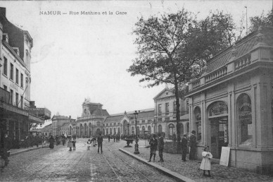 NAMUR RUE MATHIEU ET GARE.jpg